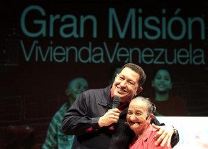 mision_vivienda_con_chavez